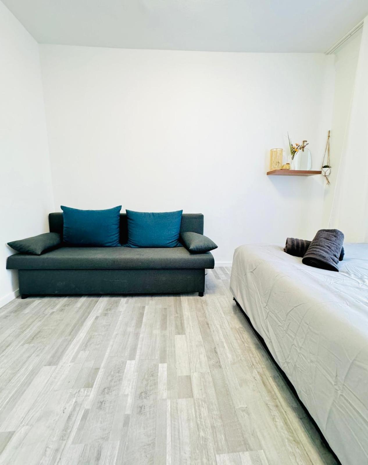 Very Spacious Apartment For Up To 7P With Great Location فيينا المظهر الخارجي الصورة